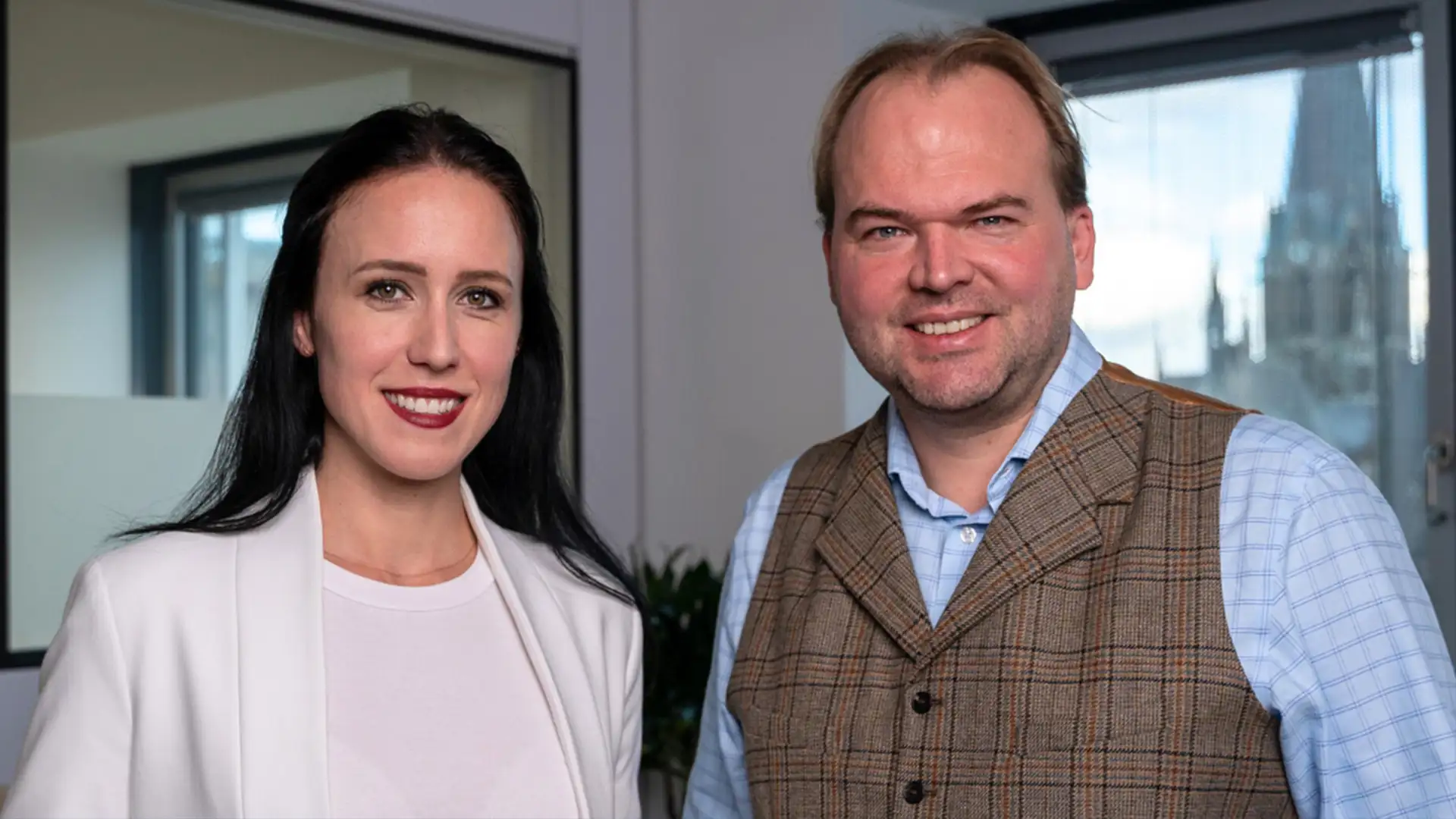 Kathrin Hanzl im Gespräch mit Hauke Hinrichs, CEO von SMATRICS.