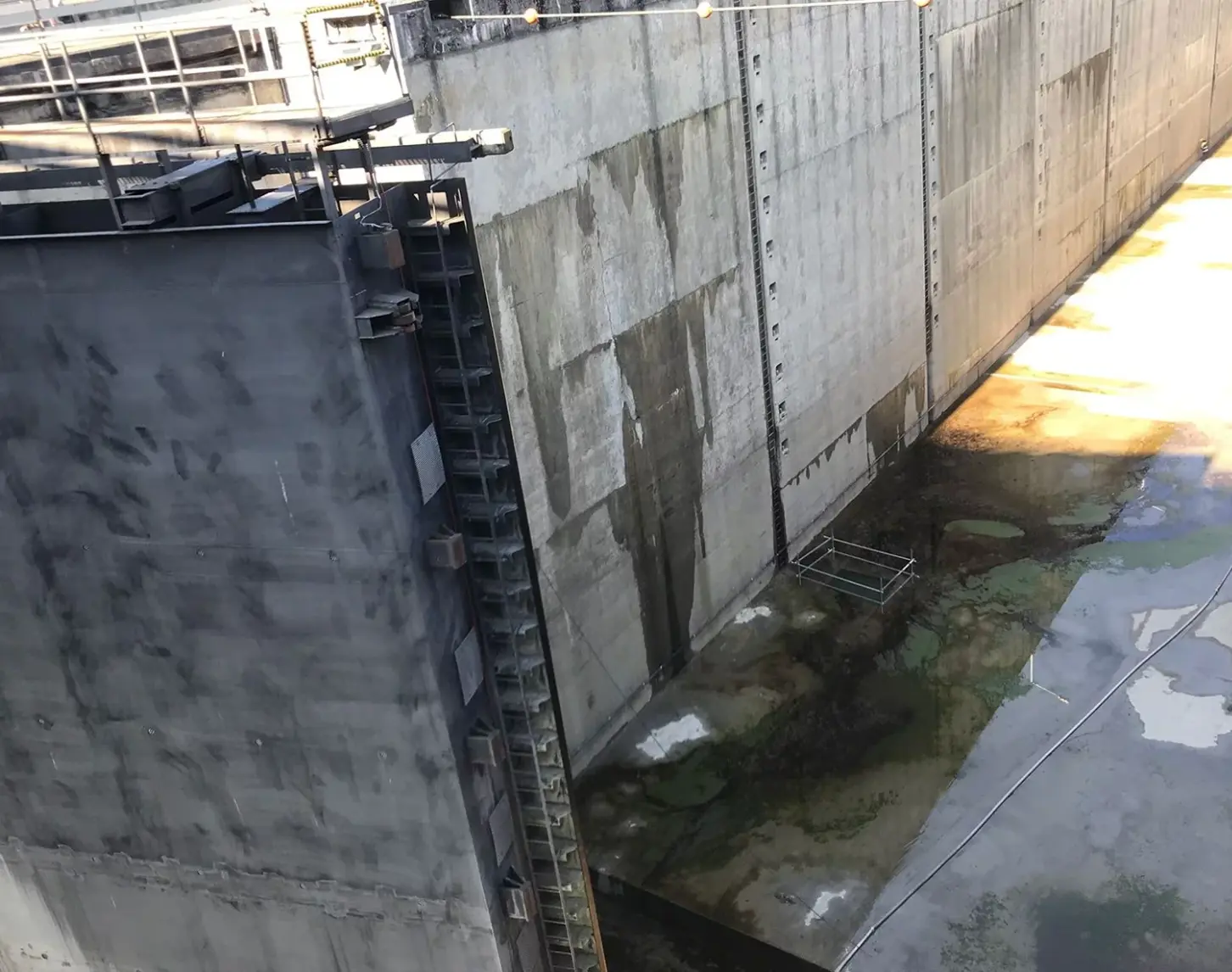 Ein Foto von der Stromschleuse in Aschach.